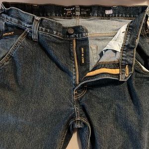 Ariat men’s 35X34 M4 Relaxed boot jeans